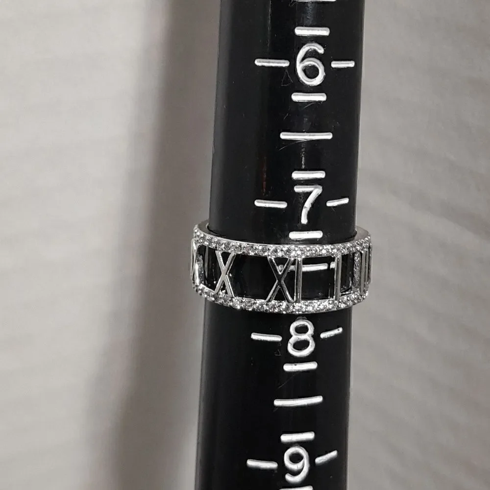 Unisex Roman Numeral Ring...Size 7....New